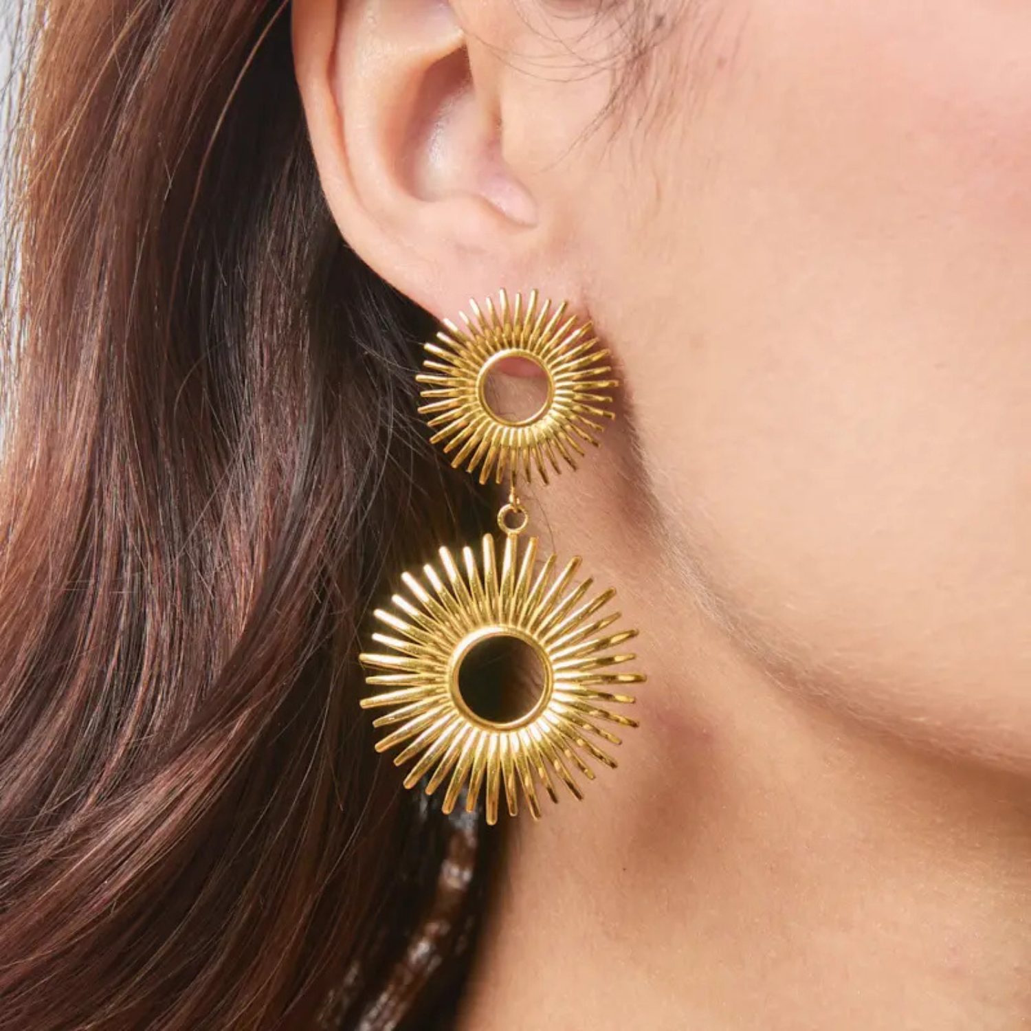 Boucles d’oreilles Soleil double cercle - Dorées – Image 2