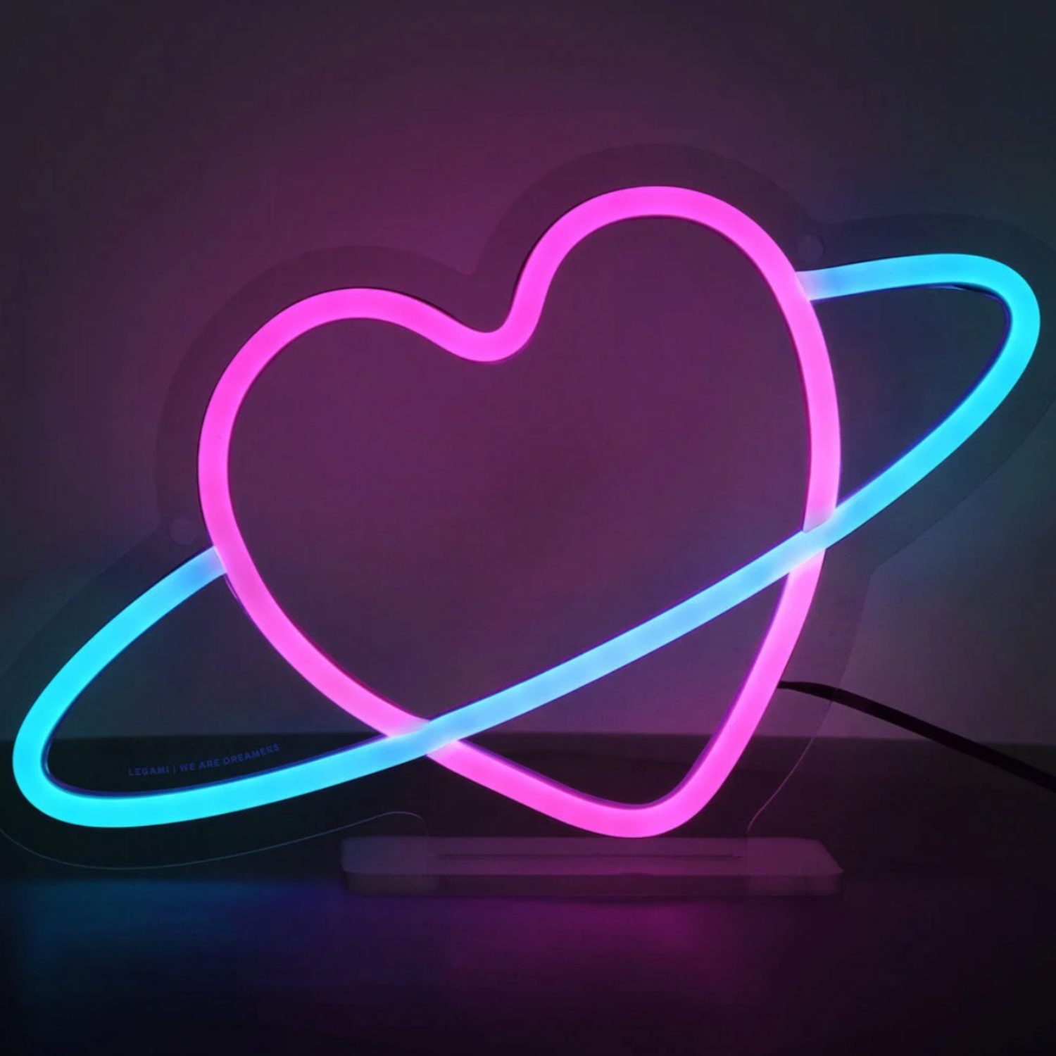 Enseigne néon planète coeur