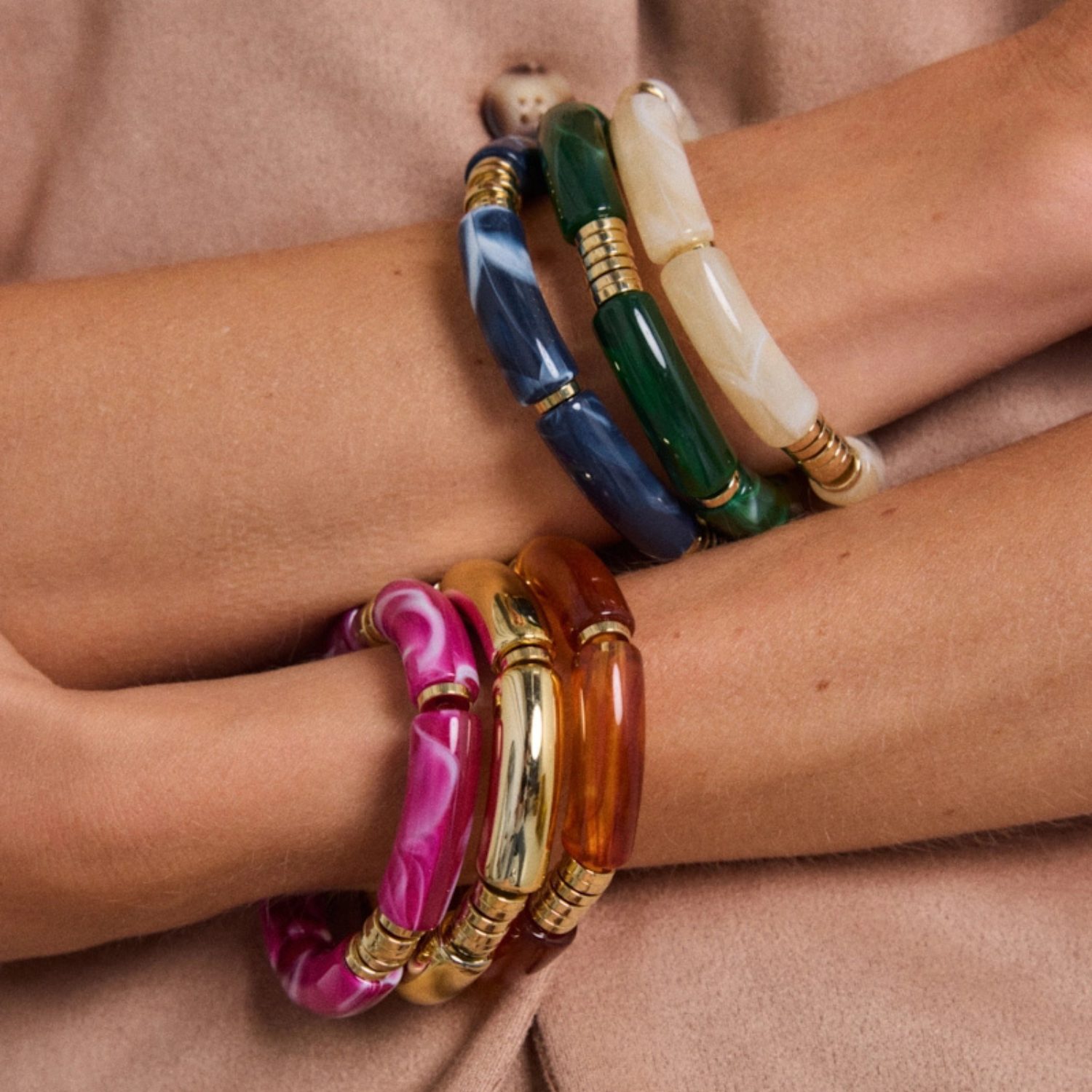 Bracelet jonc élastique - Marron translucide – Image 2