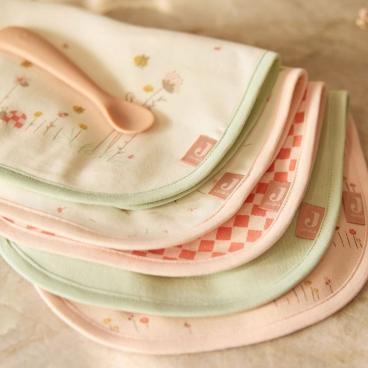 Lot de 5 bavoirs imperméables jersey – Pretty Picnic – Image 2
