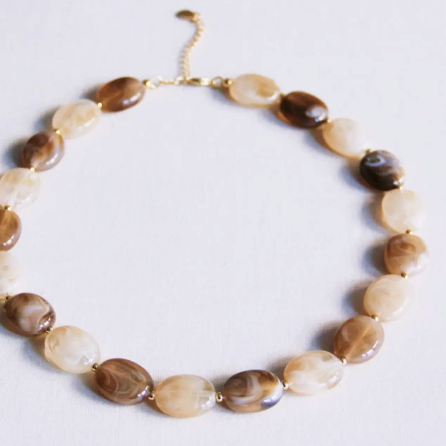 Collier perles marron/beige