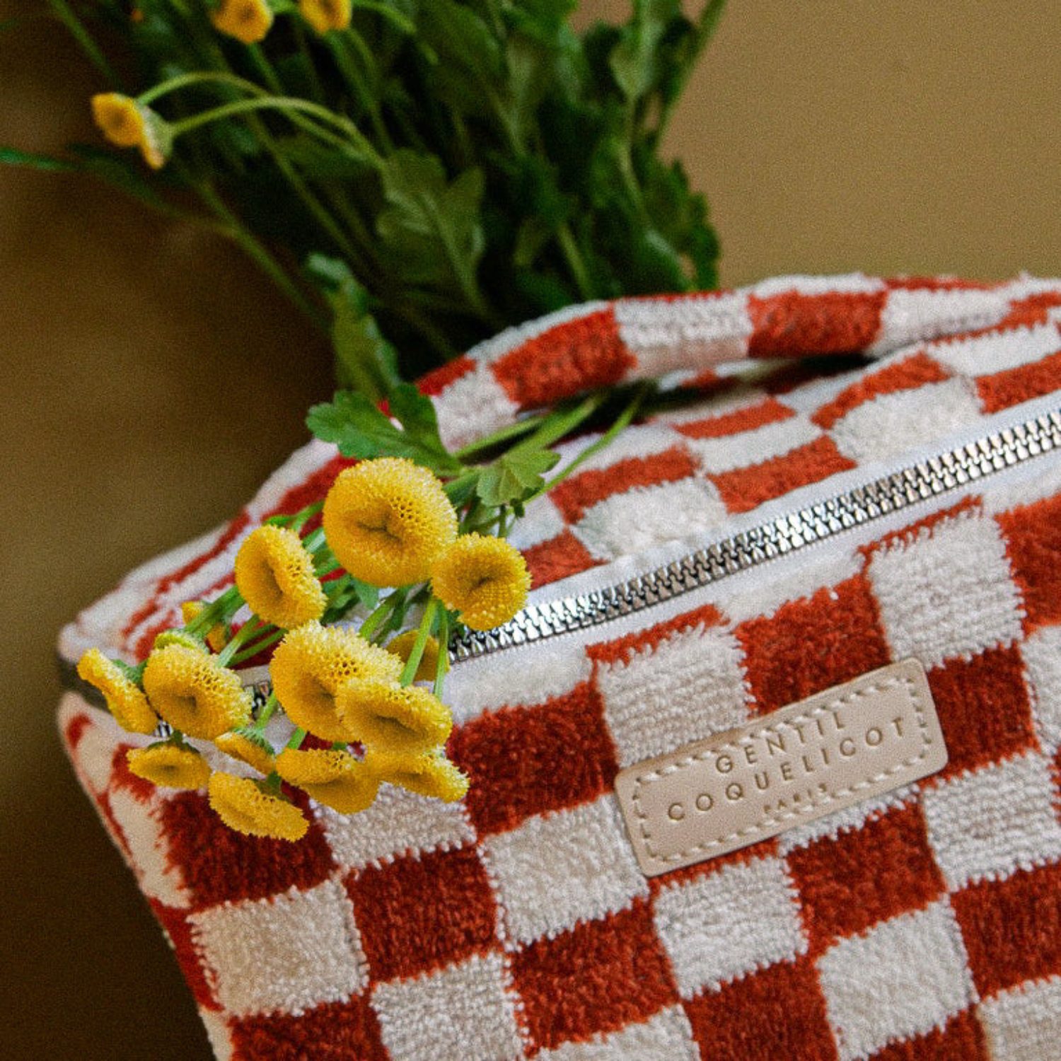 Vanity éponge damier – Rouge